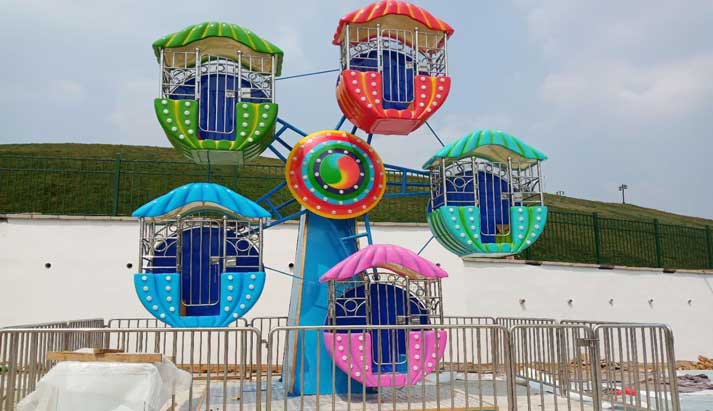 Smaller ferris wheel ride for kids